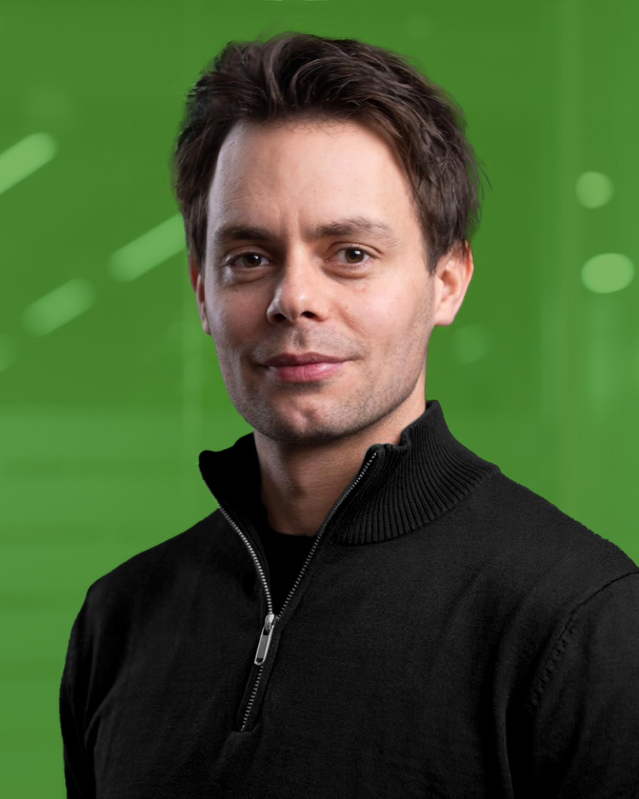 Bo Pennings Promotie: bo-pennings profielfoto-okt-2025-groen.jpg